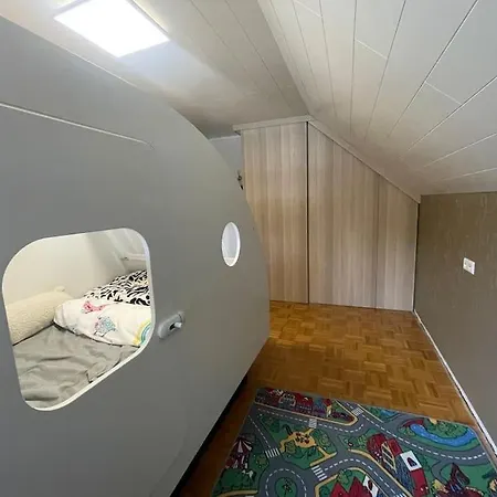 Maisonette Family & Business Naehe Heidelberg I Kueche I 6 Schlafplaetze Апартаменты Зинсхайм
